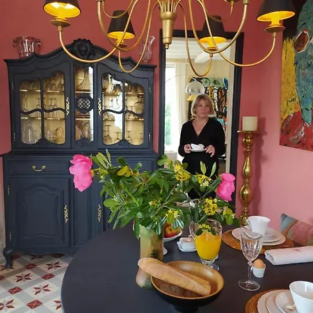 ベッド・アンド・ブレックファスト Dans Echoppe べグル