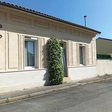 ベッド・アンド・ブレックファスト Dans Echoppe 3*