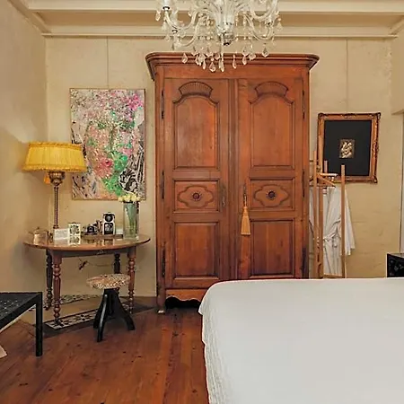 Bed & Breakfast Dans Echoppe Bègles