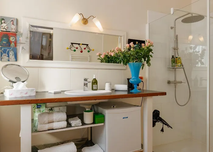 Bed & Breakfast Dans Echoppe Bègles