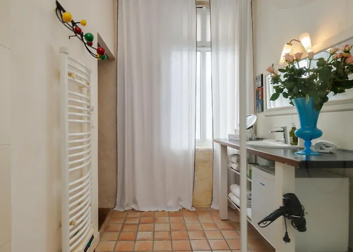 Bed & Breakfast Dans Echoppe Bègles